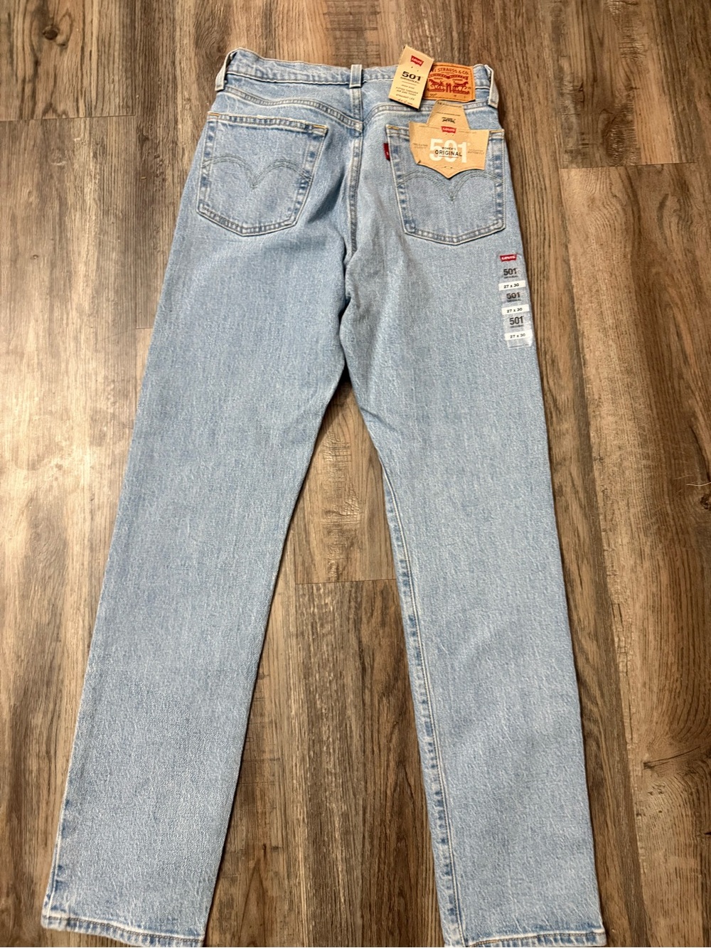 Levi's Men's Straight Jeans in Light Wash Blue